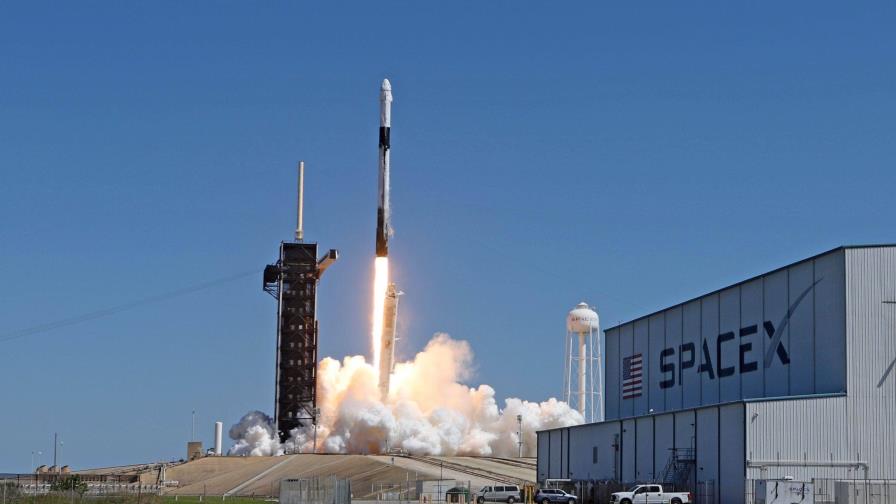 SpaceX recauda 25,000 millones de dólares con bonos de deuda