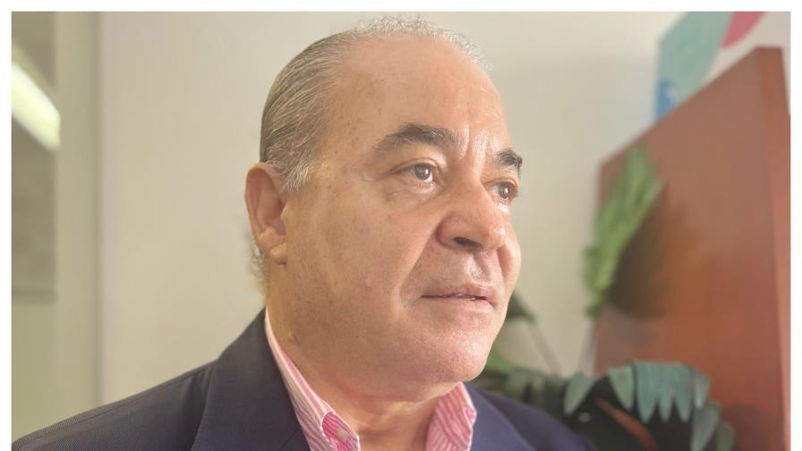 Avelino Stanley es juramentado como presidente de la Unión de Escritores Dominicanos Avelino Stanley es juramentado como presidente de la Unión de Escritores Dominicanos