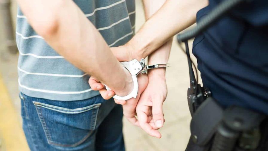 Hombre que hirió a mujer en El Seibo se entrega a las autoridades