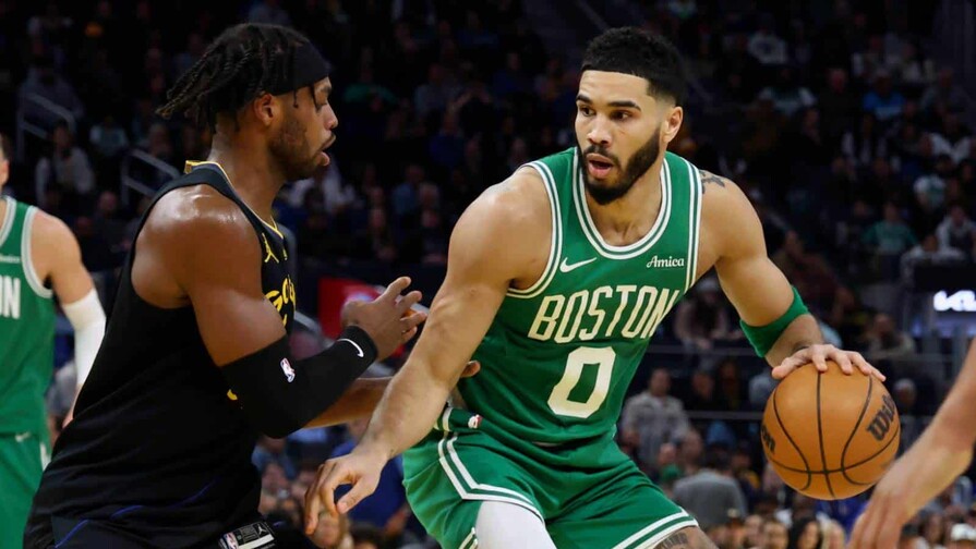Jason Tatum lidera a los Celtics con 40 puntos en dramático triunfo sobre los Nets