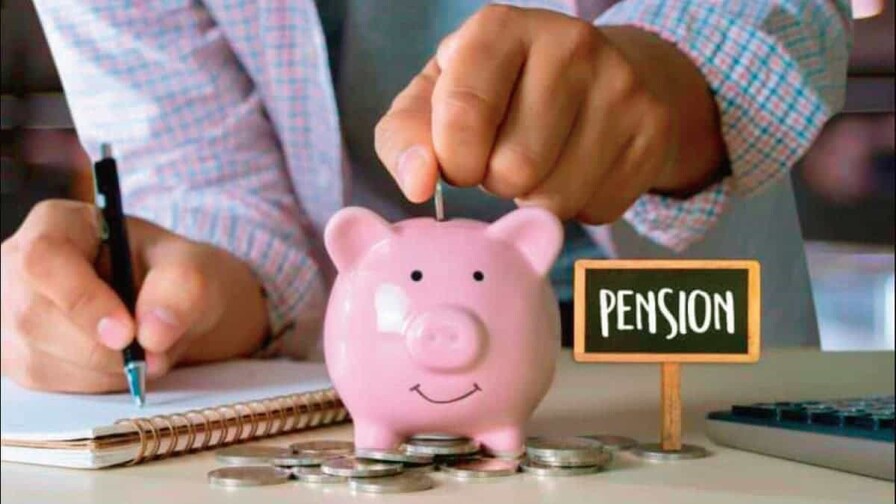 Redactor de la Ley de Seguridad Social afirma las AFP matan la gallina de los huevos de oro Redactor de la Ley de Seguridad Social afirma las AFP matan la gallina de los huevos de oro