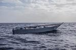 Bote con 21 personas, la mayoría migrantes de Venezuela, naufraga en Panamá
