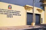 Un recluso acuchilla a dos agentes penitenciarios en cárcel de Anamuya en Higüey