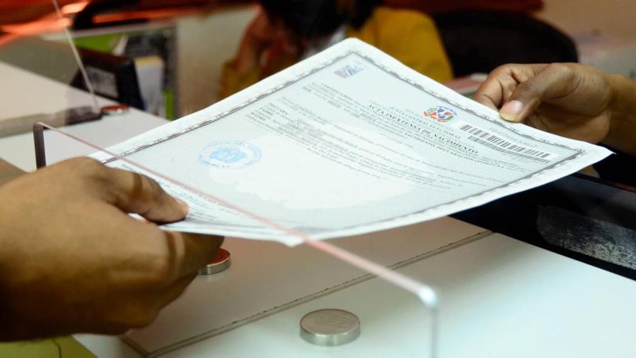 La JCE es condenada a pagar RD$2.8 millones por restringir un acta de nacimiento