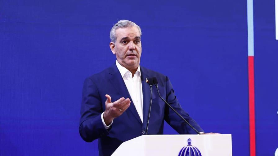 Luis Abinader responde a Danilo Medina destacando los proyectos ejecutados en su pueblo natal