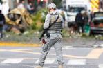 Colombia investiga posible impacto de bala en avión de American Airlines Colombia investiga posible impacto de bala en avión de American Airlines