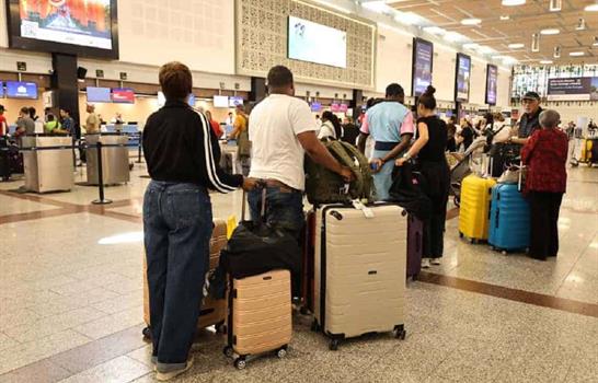 La fiebre del Clásico Mundial de Béisbol llena los vuelos de RD hacia Miami