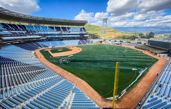 Caracas quiere entrar a pelea por el Clásico