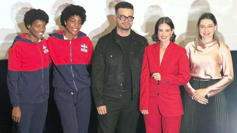 Marileidy Paulino y su doble en el cine emocionan en el teaser de la película “Marileidy Marileidy Paulino y su doble en el cine emocionan en el teaser de la película “Marileidy