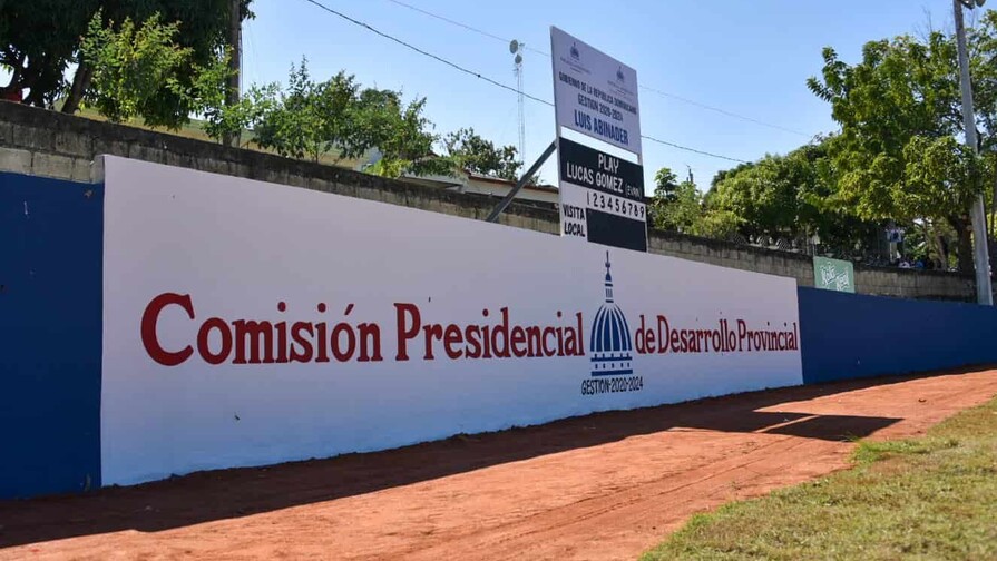 La Comisión de Desarrollo Provincial adjudicó RD$133 millones a tres servidores públicos La Comisión de Desarrollo Provincial adjudicó RD$133 millones a tres servidores públicos