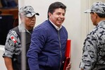 Polémica por posible liberación de Castillo crece en Perú antes de investidura de Fujimori Polémica por posible liberación de Castillo crece en Perú antes de investidura de Fujimori