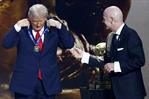 Trump recibe el primer Premio de la Paz de la FIFA por “acciones extraordinarias” Trump recibe el primer Premio de la Paz de la FIFA por “acciones extraordinarias”