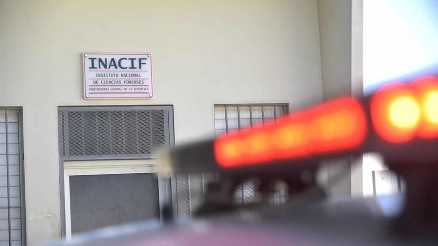 Cadáver de una mujer es encontrado amordazado y con quemaduras en Santiago