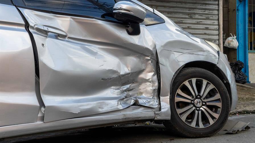 El conductor señalado por embestir a dos mujeres en Herrera quedó libre tras pagar RD$5,000