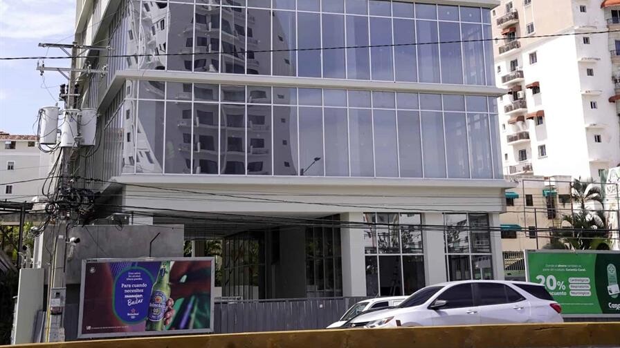 Indotel ya tiene título de propiedad del edificio que compró por más de RD$1,770 millones