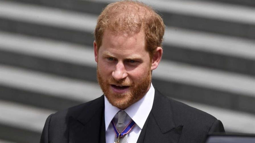El príncipe Harry llega al juicio contra la editora del Mail por caso de escuchas ilegales El príncipe Harry llega al juicio contra la editora del Mail por caso de escuchas ilegales