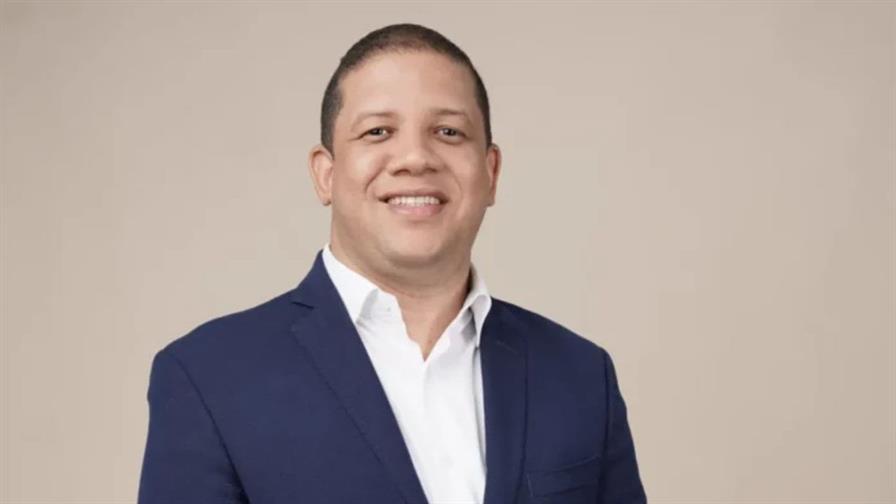 Dirigente del PLD pide al MP investigar presuntos pagos de empleados del Estado