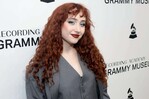 La cantante Chappell Roan deja su agencia tras aparición de su director en archivos de Epstein La cantante Chappell Roan deja su agencia tras aparición de su director en archivos de Epstein