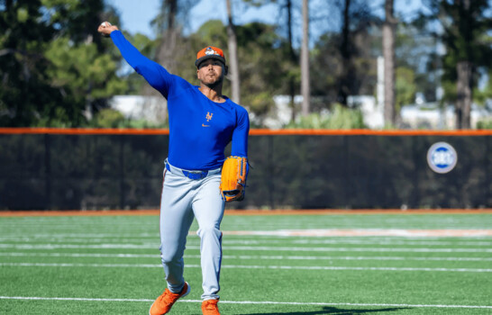 Los Mets señalan a Freddy Peralta para lanzar el Opening Day contra Pittsburgh