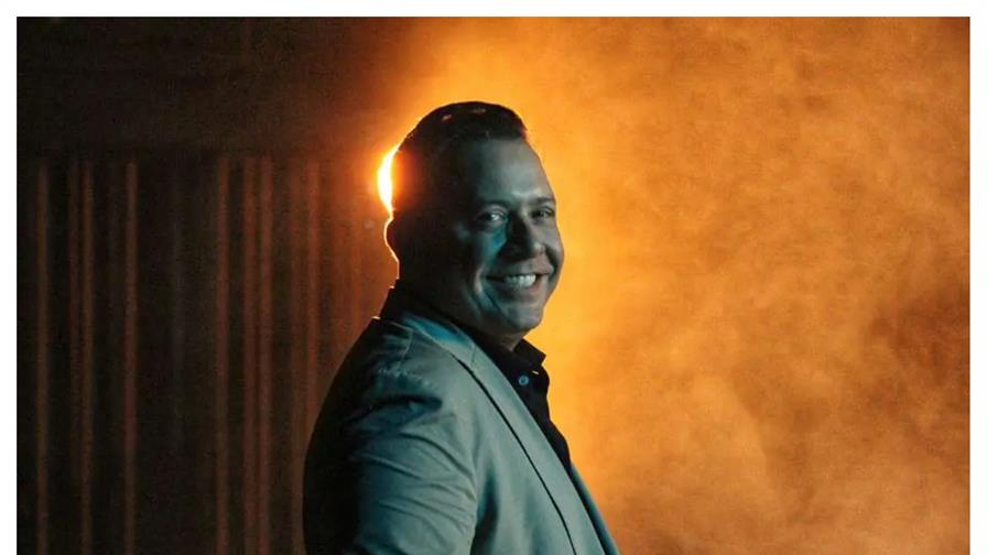 Astor Torres estrena balada romántica “Por ti lo dejaría todo” para San Valentín