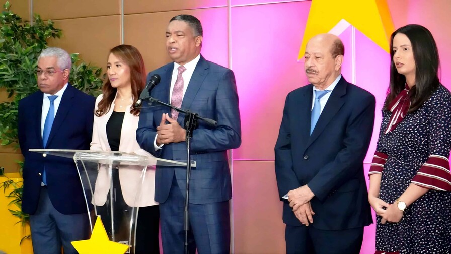 El PLD le exige al Gobierno dar respuestas al país por casos de corrupción y crisis económica El PLD le exige al Gobierno dar respuestas al país por casos de corrupción y crisis económica