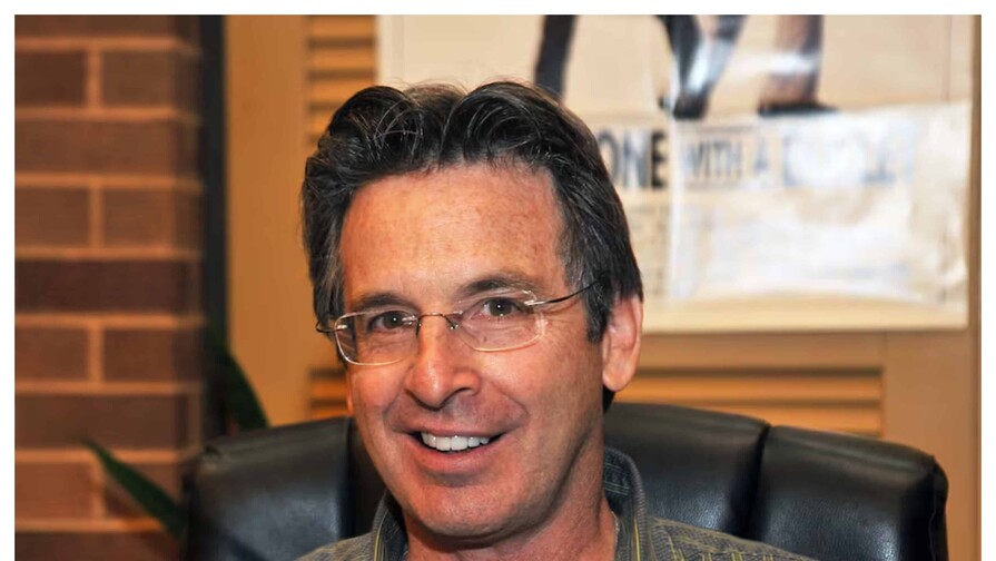 Hallan muerto al actor Robert Carradine, conocido por Lizzie McGuire; padecía trastorno bipolar