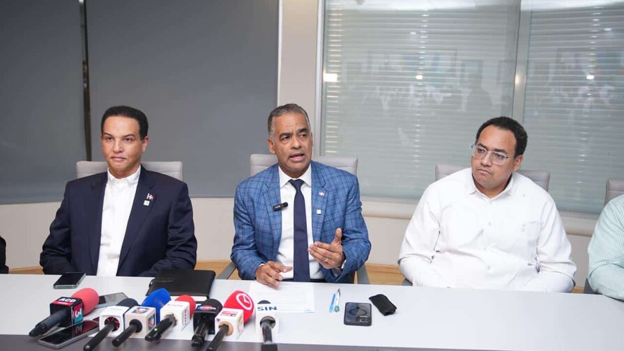 Energía y Minas informa que el 60 % del sistema eléctrico del país ya está en operación