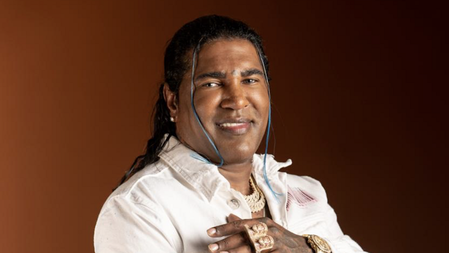 Omega el fuerte cierra un ciclo histórico y retoma el control de su catálogo