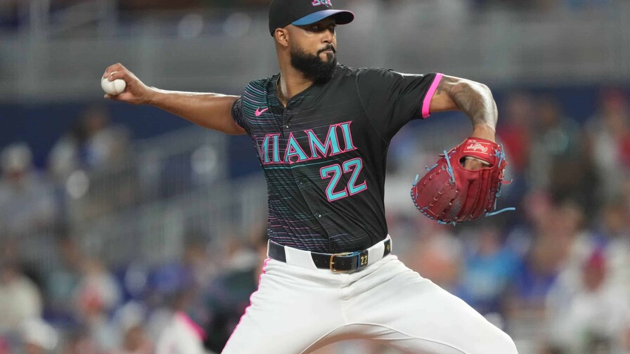 Sandy Alcántara tendrá la pelota en partido que puede ser clave ante Venezuela