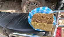 Detienen a dos hombres con presunta marihuana en Pedernales