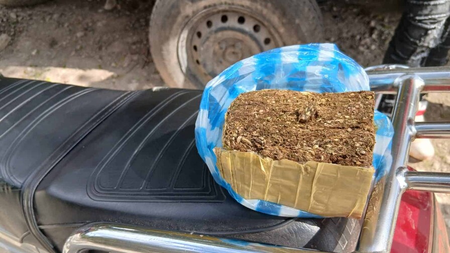 Detienen a dos hombres con presunta marihuana en Pedernales Detienen a dos hombres con presunta marihuana en Pedernales