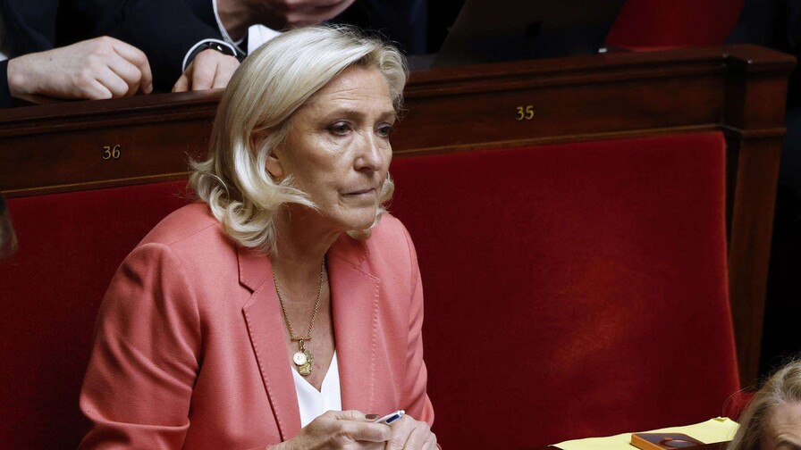 Le Pen cree que Francia exageró en sus respuestas a Meloni y al embajador de EE.UU.