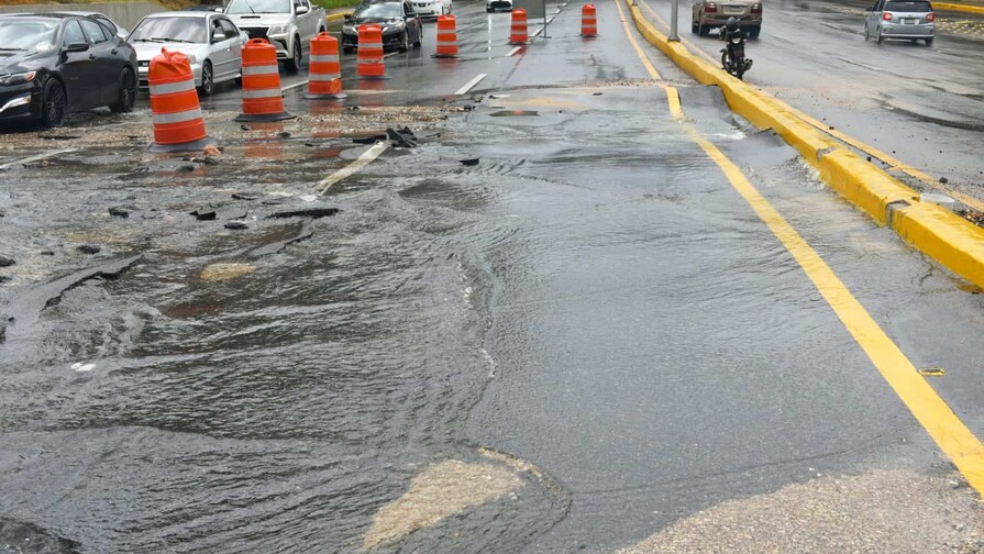 Tres grandes averías afectan el suministro de agua este sábado en el Gran Santo Domingo