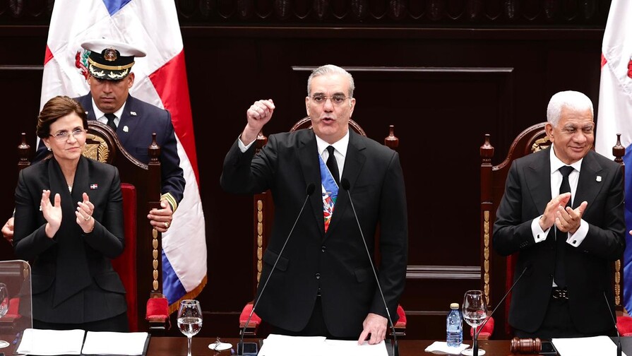 Luis Abinader proyecta su visión del país a la sombra de planes inconclusos Luis Abinader proyecta su visión del país a la sombra de planes inconclusos