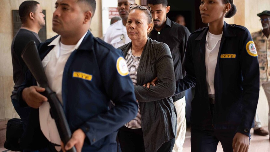 Tribunal dicta sentencia absolutoria para mujer acusada de pagar asesinato de su esposo en 2020