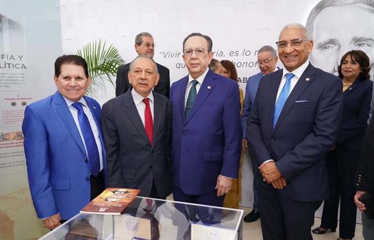 BCRD inaugura la exposición “Homenaje a Juan Pablo Duarte