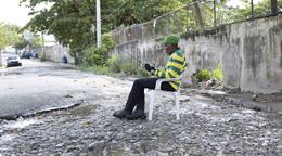 Calle 16 de Villa Aura sigue en abandono y vecinos claman por solución