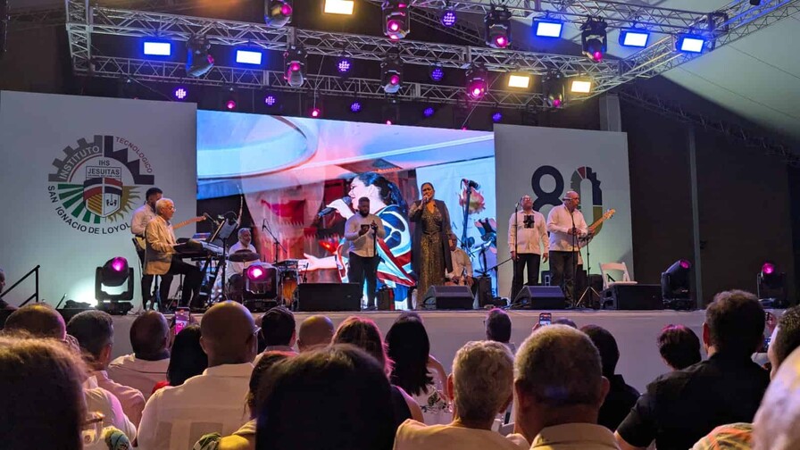 ITESIL celebra 80 años de historia educativa en la frontera ITESIL celebra 80 años de historia educativa en la frontera