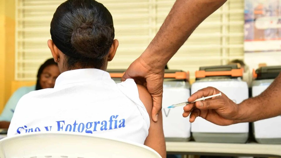 La vacuna nonavalente contra el Virus del Papiloma Humano ya está incorporada al esquema nacional