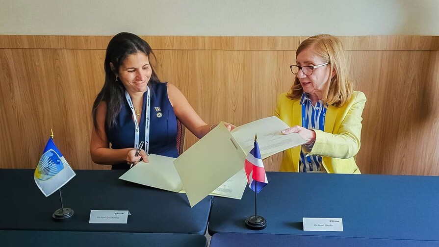 RD y el BID acuerdan alianza para impulsar el ingreso del país a la OCDE