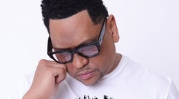 El merenguero urbano Kalimete presenta De otro planeta con mensaje sobre desigualdad social