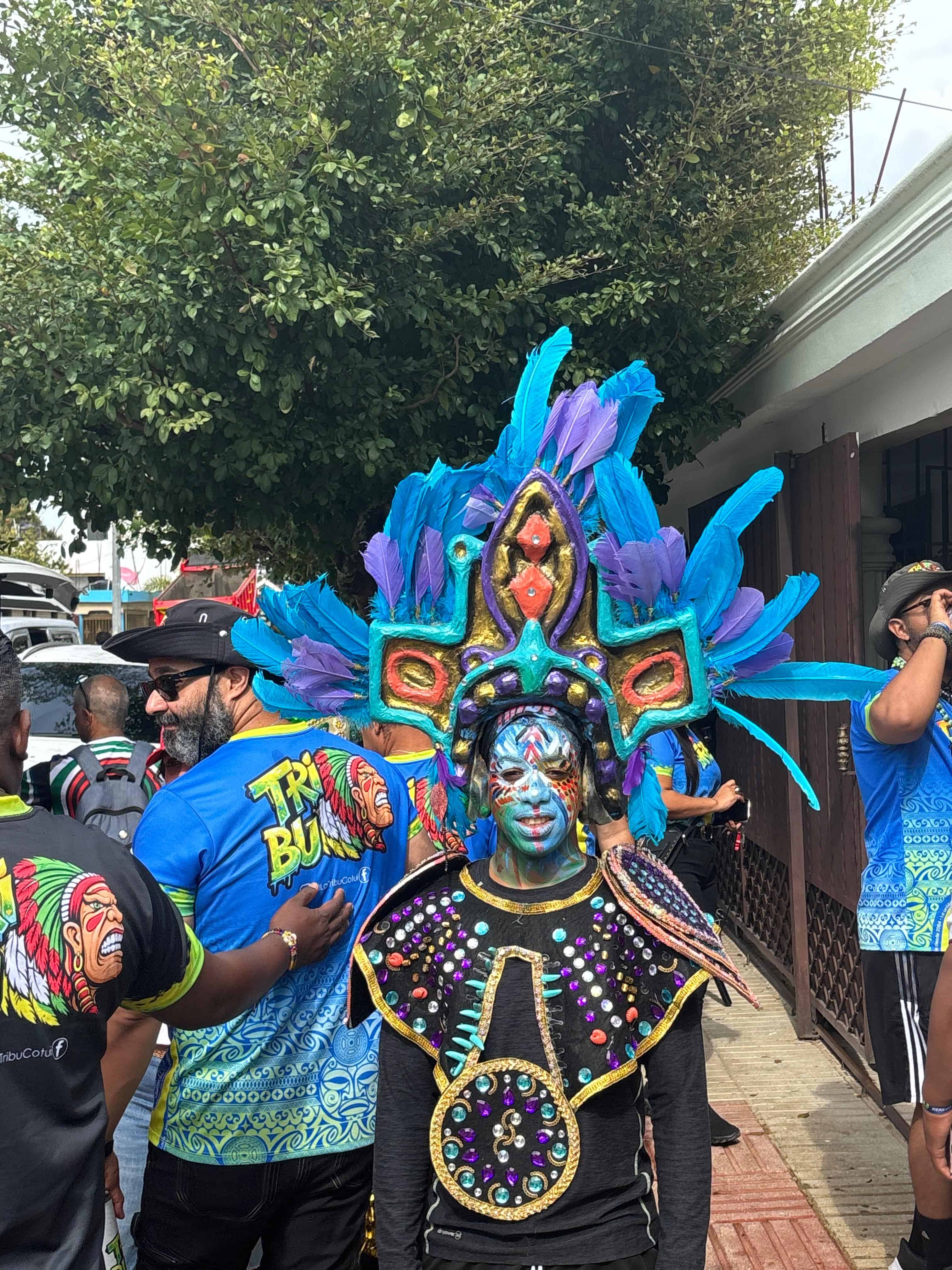 Los niños y jóvenes forman parte de la tradición,.