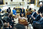 Primera ministra nipona detalla a Trump límites legales para darle apoyo militar en Ormuz