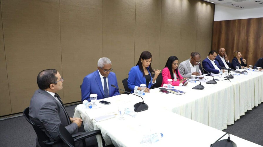 La reforma laboral permitirá dar licencia de tres días por muerte de hermanos