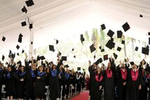 Ucateci gradúa 351 nuevos profesionales en su graduación ordinaria número 81