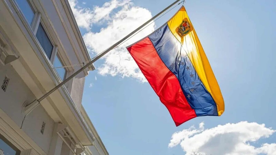 Venezuela anuncia haber retomado sus sedes diplomáticas en EE. UU.