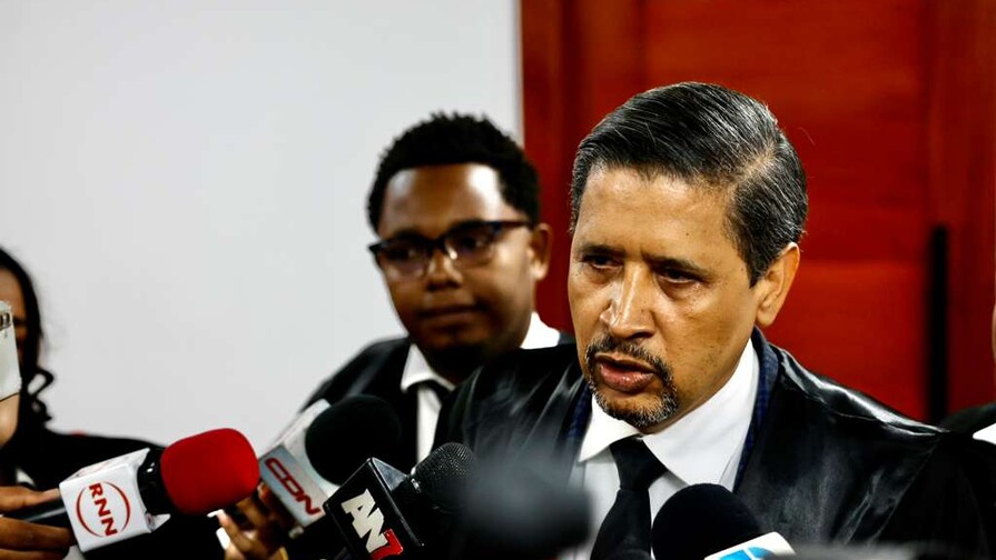 Aplazan audiencia de coerción contra el fiscal acusado de recibir soborno de US$10,000