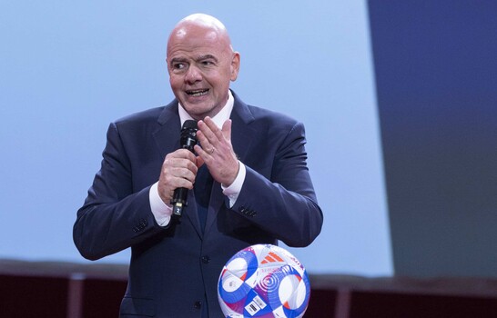 Infantino revisa con autoridades de Ciudad de México cómo van los preparativos del Mundial