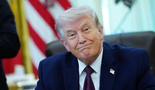 Trump firma orden para crear registro nacional de votantes y anticipa batallas legales