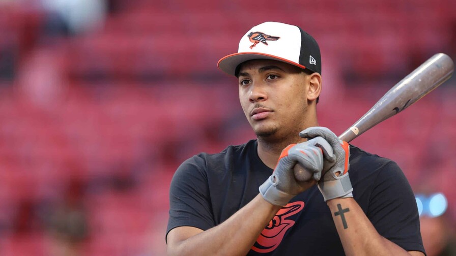 Veteranos de Japón, lanzadores y SS premium, competencia de Basallo al Novato del Año